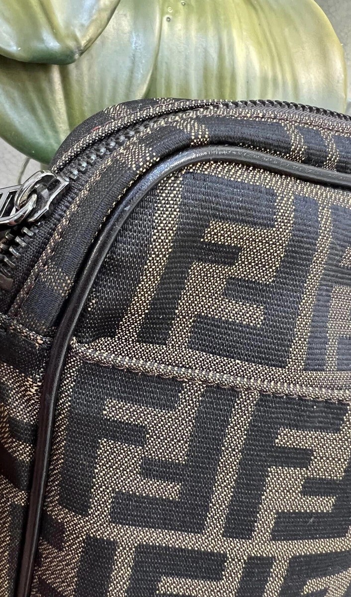 FENDI Zucca Crossbody Camera Bag | eBay FENDI Zucca Crossbody Camera Bag | eBay