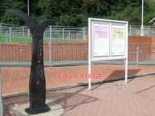 PHOTO  INVERKEITHING RAILWAY STATION A NATIONAL CYCLE NETWORK SIGNPOST AND LOCAL
