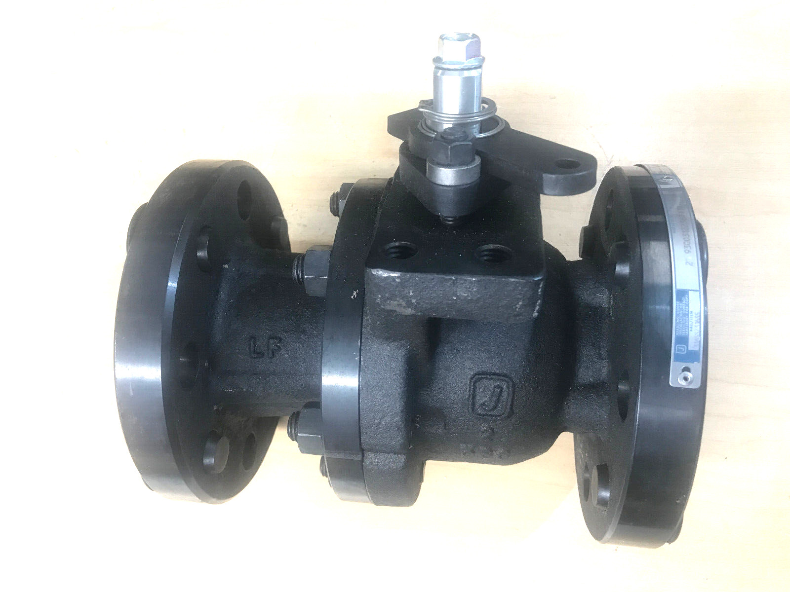 JAMESBURY 9300312236TTT1 2" BALL VALVE WCB 316SS BALL & STEM *NEW**