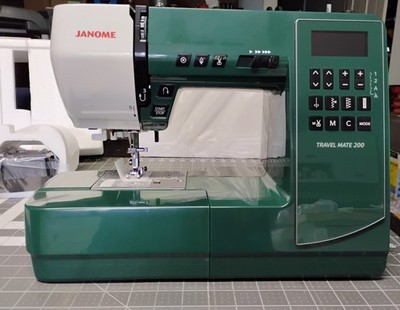 Janome Travel Mate 200 (TM200)   Excellent Condition 