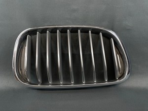 BMW 7 G11 G12 2015 Stoßstange vorne oben Kühlergrill 7357012 DGJ7