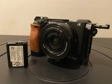 Sony Alpha A6400 24.2MP Mirrorless Digital Camera with E PZ 16-50mm f/3.5-5.6 V1