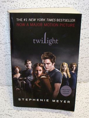 Twilight By Stephanie Meyer Book Vampires