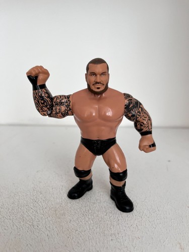 WWE MATTEL RETRO SERIES 9 RANDY ORTON WRESTLING TO...