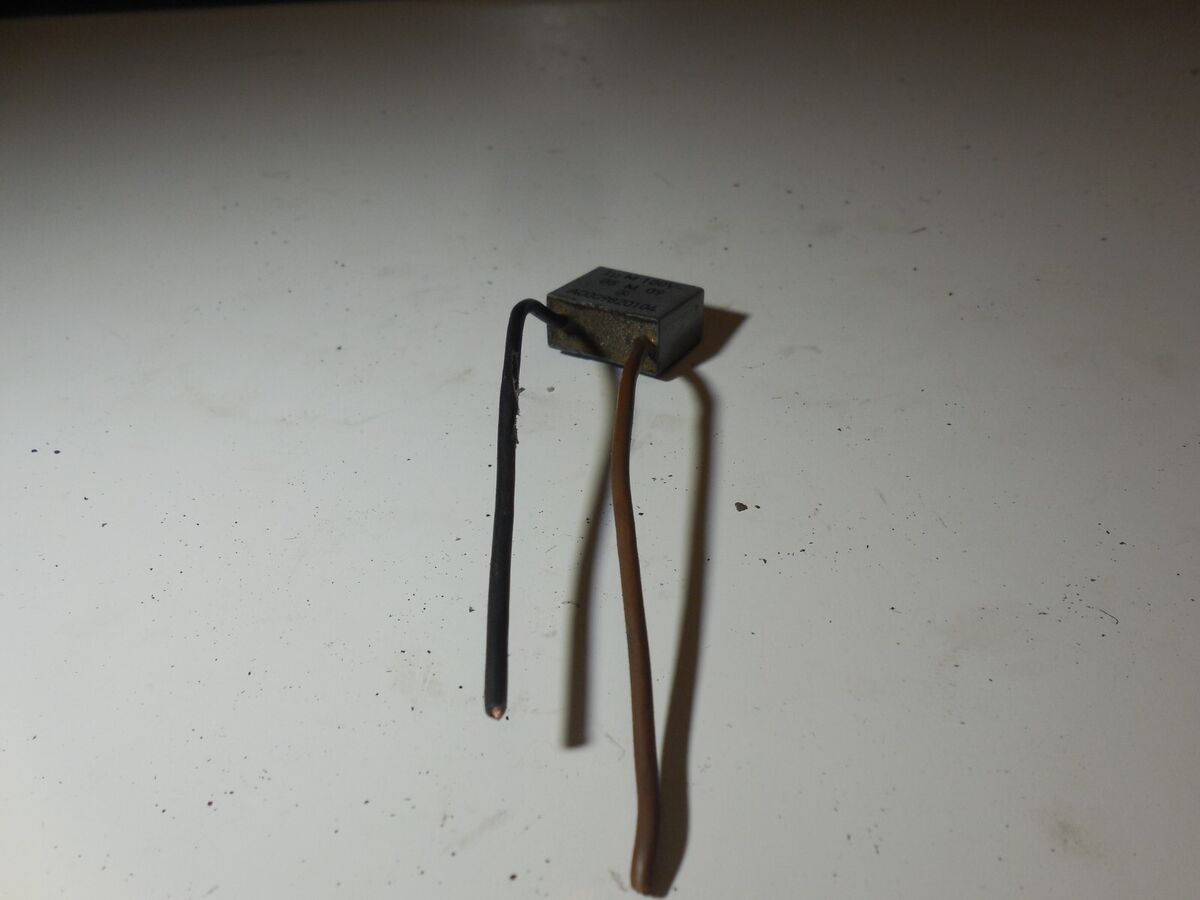 Mercedes Engine Ignition System Foil Capacitor 1µF 100V Mercedes Engine Ignition System Foil Capacitor 1µF 100V