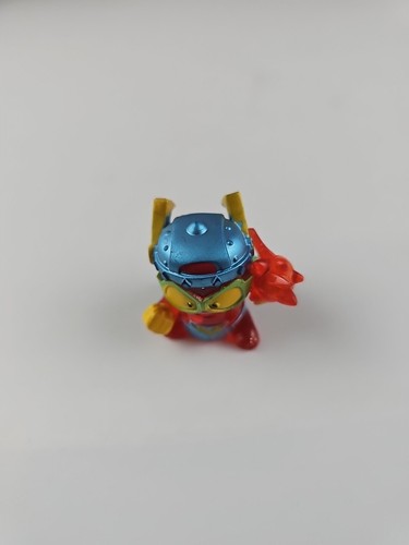 KID FURY ULTRA RARE Hero Figure Superthings Superzings Magic Box - Picture 3 of 8
