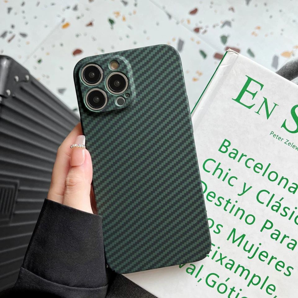 Funda rígida de teléfono con patrón de fibra de carbono para iPhone 13 12 Pro 11 Pro Max 13 Foto 2 de 4