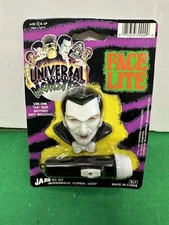 Jaru Universal Monsters Dracula figure Face Light MOC hard to find