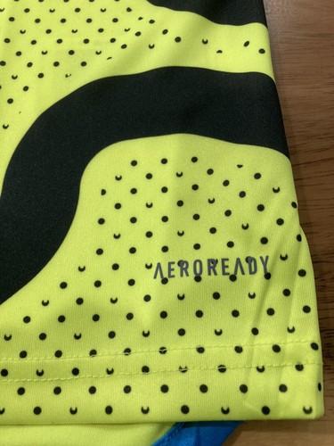 Camiseta de fútbol para hombre Adidas Arsenal 2023 visitante amarilla/negra/azul GRANDE NUEVA CON ETIQUETAS - Imagen 7 de 12
