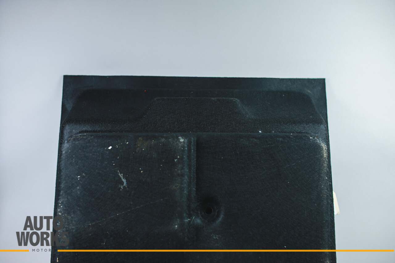 03-12 Maserati Quattroporte M139 Center Console Armrest Storage Cubby Box OEM