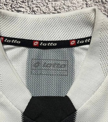 Zambrotta 19 Lotto サッカーシャツ バリユベントス 選手用 Vintage Lotto Juventus FC Zambrotta #19 Jersey Fastweb – Size M | eBay