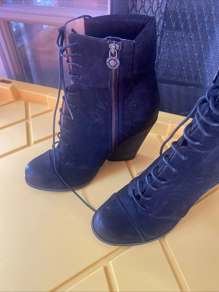 Max Studio Negro Cuero Suave Tacón Grueso Botines con Cordones Talla 9 Foto 2 de 4