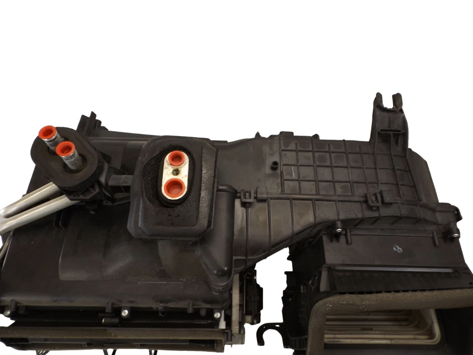 2010 Chrysler Sebring HVAC Unit Case Used 68018104AA OEM Foto 2 de 4