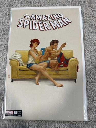 THE AMAZING SPIDER-MAN #4 - MIGUEL MERCADO - Trade Dress (J144)