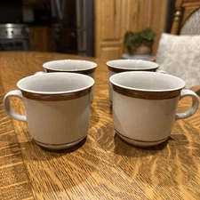 Sierra Stoneware Mugs Vintage Flawless Condition Set Of 4