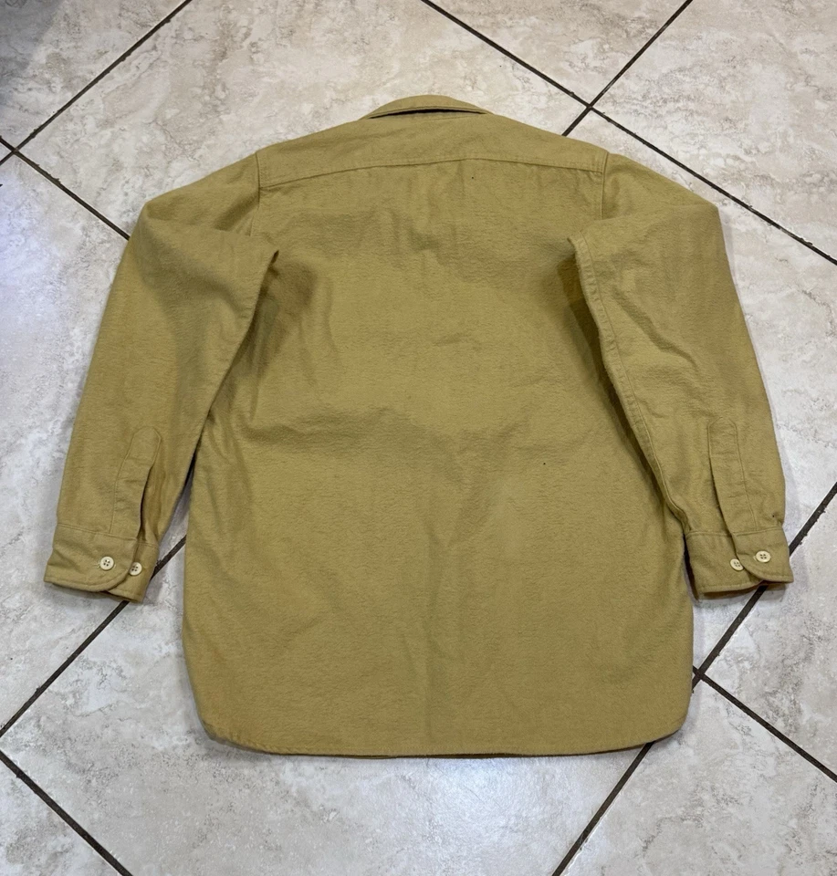 Vintage 90s Cabela’s Men’s Long Sleeve Yellow 100% Cotton Made In The USA SZ M - Image 3 of 4