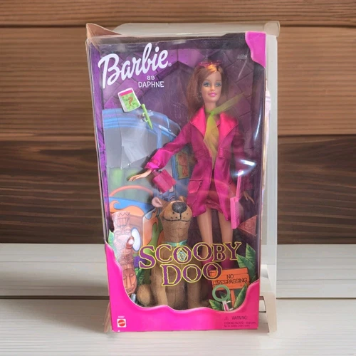 2001 Mattel Barbie Scooby-Doo Barbie as Daphne Pink Outfit 55887 - NEW IN BOX