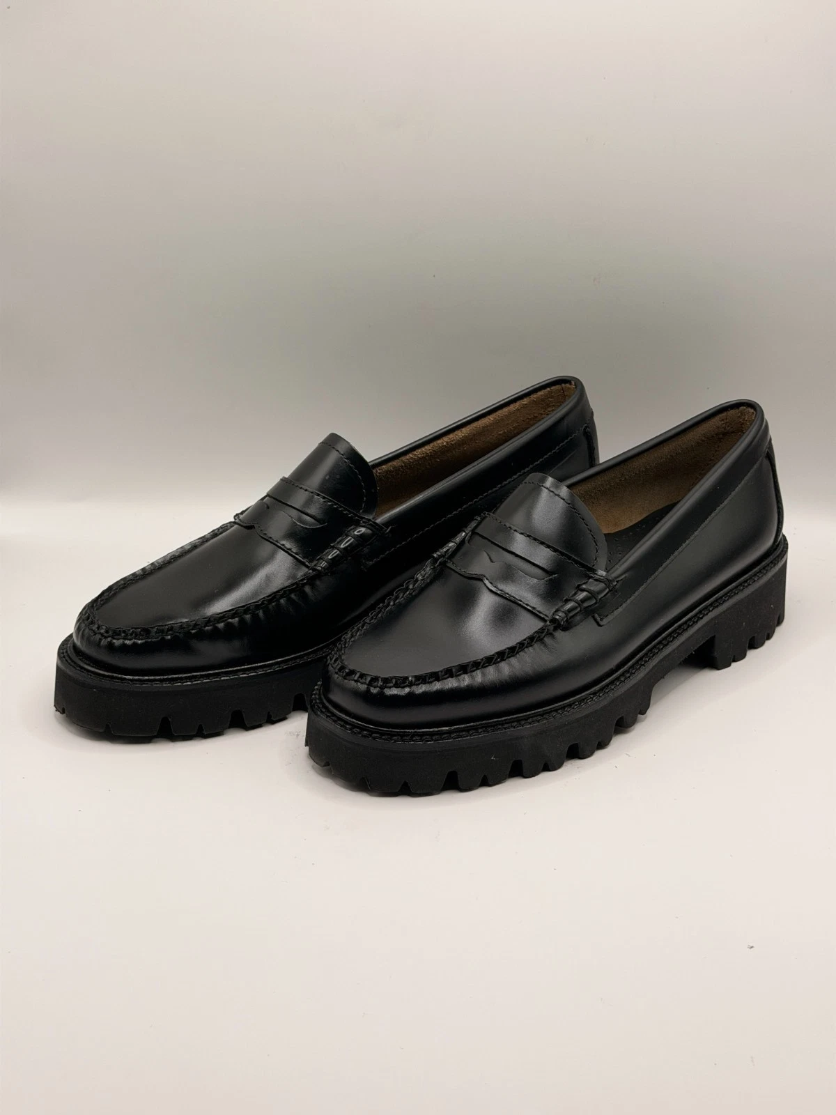 G.H. Bass Womens Whitney Weejuns Black Leather Penny Loafer Sz 8 M