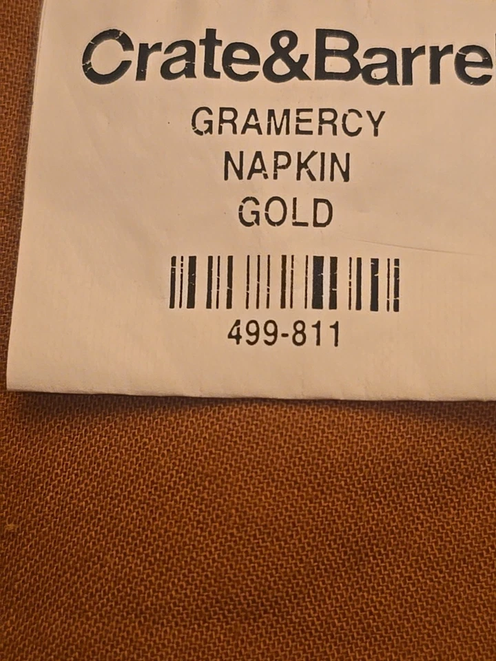 Crate Barrel Napkins Gramercy Gold Large Dinner Napkins 21" Set of 4 - Image 3 of 3