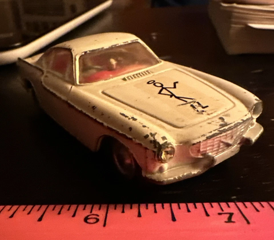 Corgi #258 Saint’s Volvo P1800, Simon Templar 1965-69, 1/43 Diecast, Made In UK - Image 2 of 4