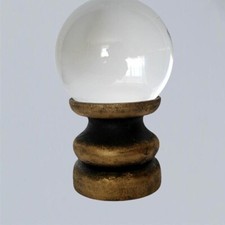 Glaskugelhalter Holz 6 x 6 cm Kristallkugelhalter HANDGEARBEITET