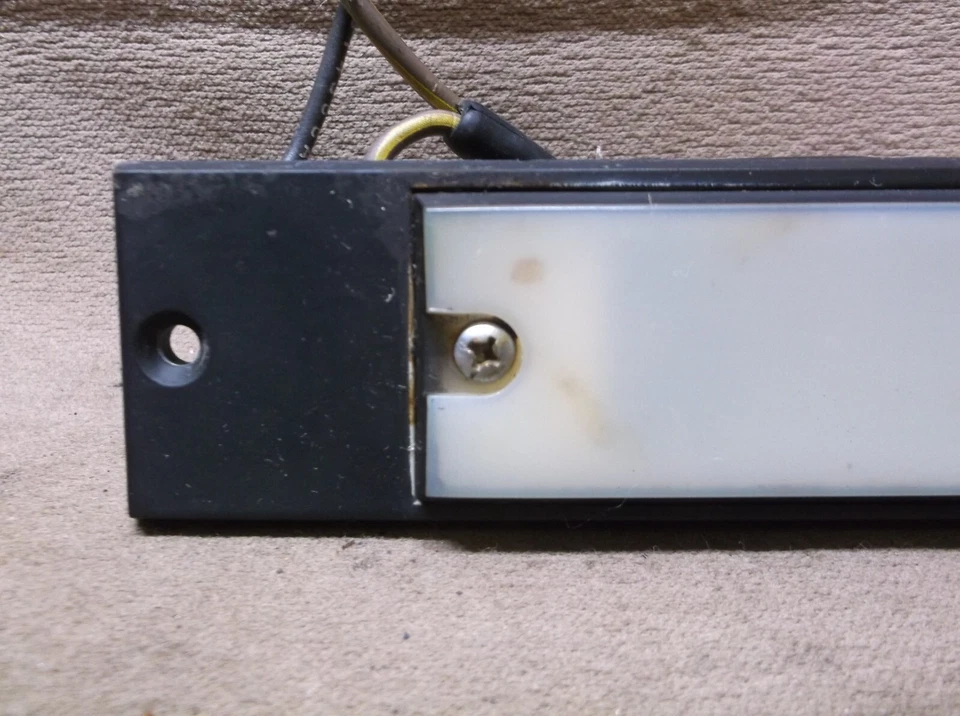 Mercury Cougar XR7 1969 1970 lado derecho tablero mapa luz Foto 2 de 4