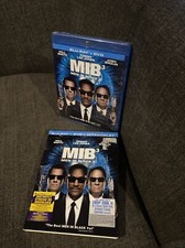 Men in Black 3 (Two Disc Combo: Blu-ray / DVD + UltraViolet Digital Copy) DVDs