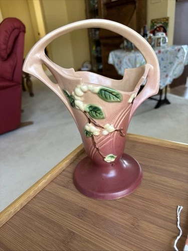 Roseville Pottery Snowberry 1947  Basket Vase 1BK-10
