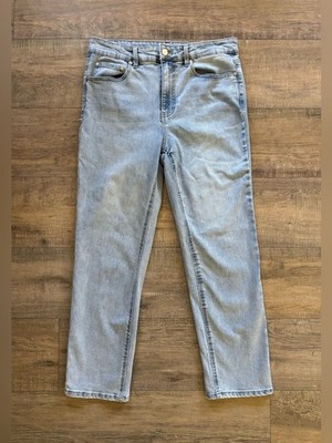Oak New York women s size 10/30 light wash denim blue straight cropped jeans