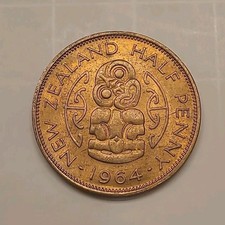 1964 New Zealand Half 1/2 Penny Coin, Hei Tiki design,  Bronze, 25 mm