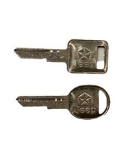 Pair Of Uncut Door & Ignition Key Blanks For Jeep – With Logo – 321815 & 321816
