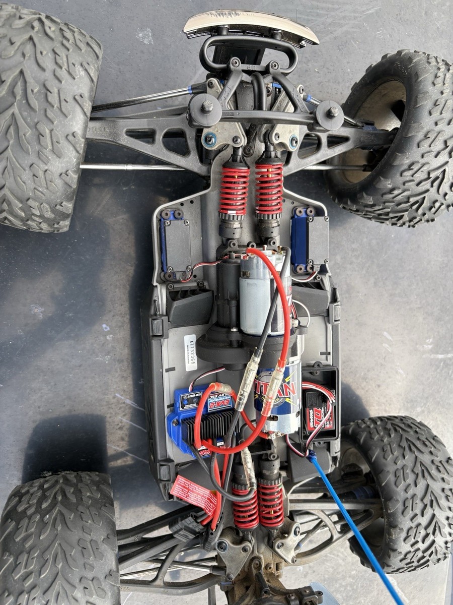 Traxxas E Revo 1.0 1/8 Scale Original Brushed Just Need