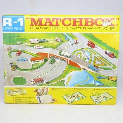 Matchbox R-1 - Fold Away Flyover Playset - Lesney Roadway Series