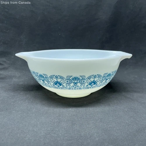 Pyrex Colonial Mist Cinderella Bowl - #443