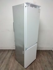 Hotpoint HTC18T322UK Fridge Freezer 250l No Frost Integrated [IH0111058487]