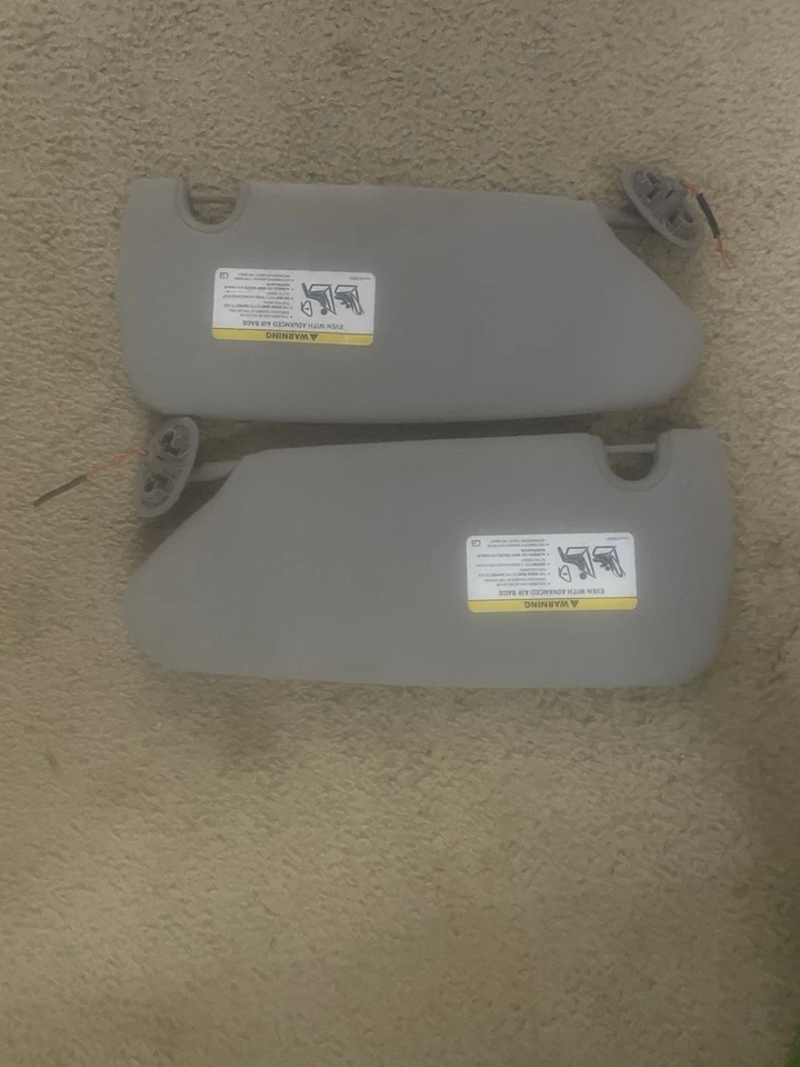 2001 - 2007 年克莱斯勒镇乡村照明遮阳镜道奇 Grand Caravan — 第 4/4 张图片