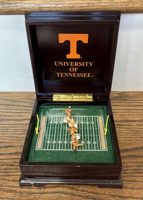 RARE Vintage Mr Christmas Tennesse Volunteers Marching Band Fight Song Music Box