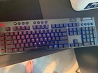 Logitech G915 LIGHTSPEED Wireless RGB Mechanical Gaming Keyboard - Black - READ