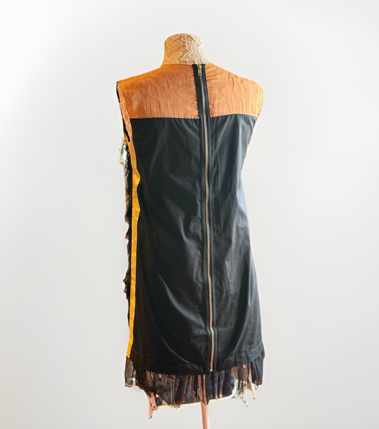 Authentic MSGM Milano Feather Effect Tier/ Naples… - image 4