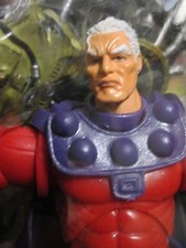 Toy Biz Marvel Legends MAGNETO - MIP   Wave III  X-Men    3 wolverine doomsday