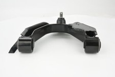 Right Front Arm For NISSAN FRONTIER LCD22T Suspension Arms & Steering Knuckles