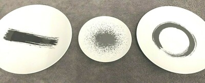Guy Degrenne  Specialty Arty 3 piece Plate set