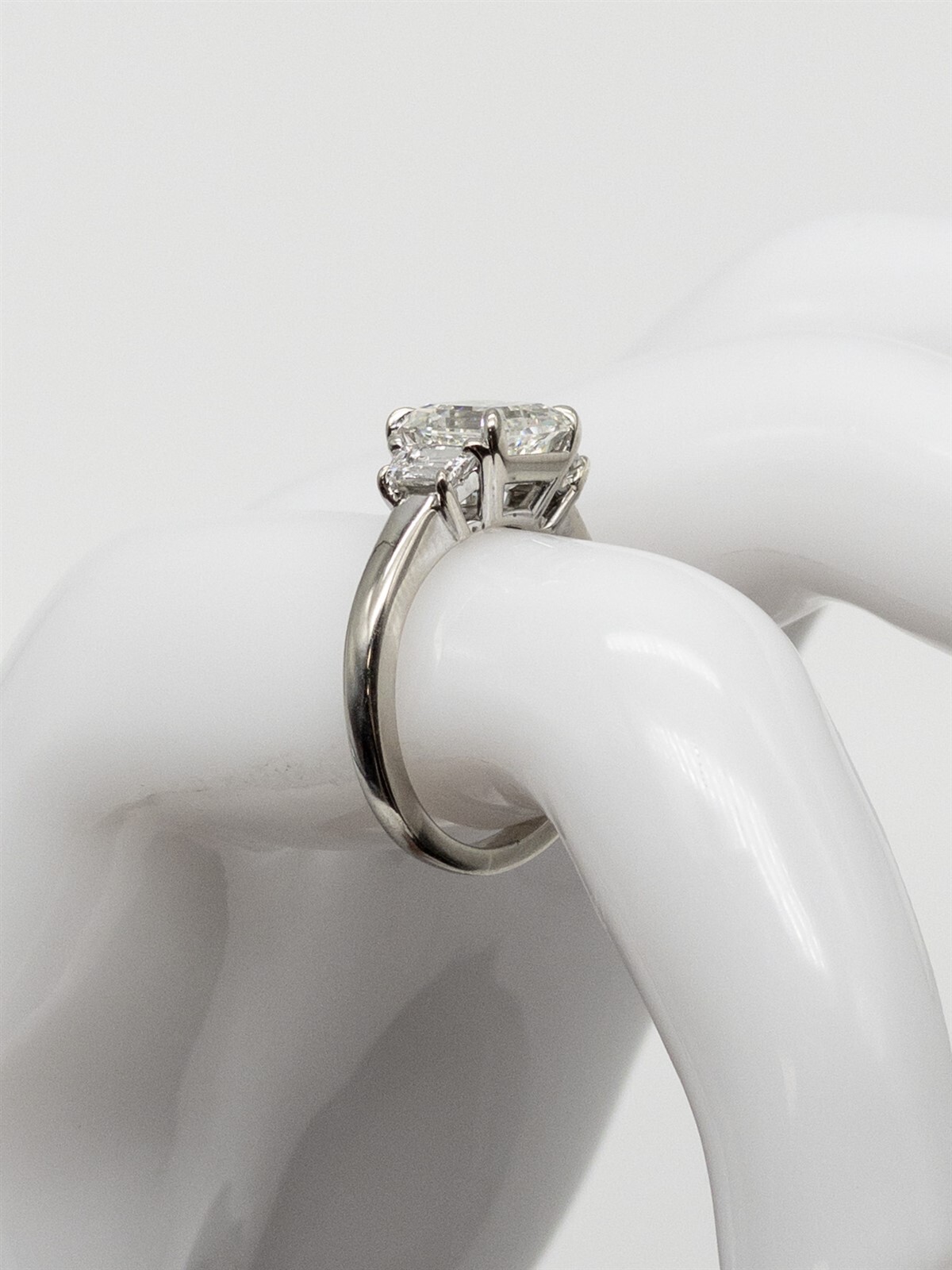 40,000 GIA 2.77ct IDEAL VS2 I Asscher Cut Diamond 14k White Gold