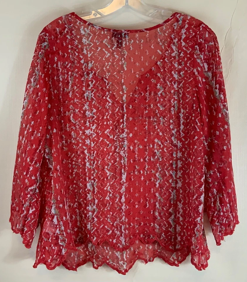 Jessica Simpson Sheer Blouse Women M 3/4 Sleeve Red Chiffon V-Neck Scalloped Hem - Image 2 of 4