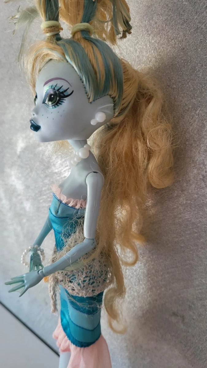 MUÑECA MONSTER HIGH LAGOONA BLUE serie DAWN OF THE DANCE