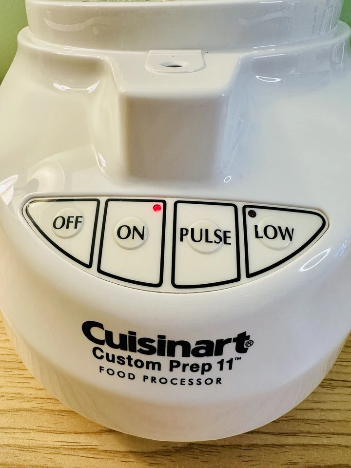 Cuisinart Custom Prep 11 DLC-2011 Food Processor Motor Base Only Works White - Image 2 of 4