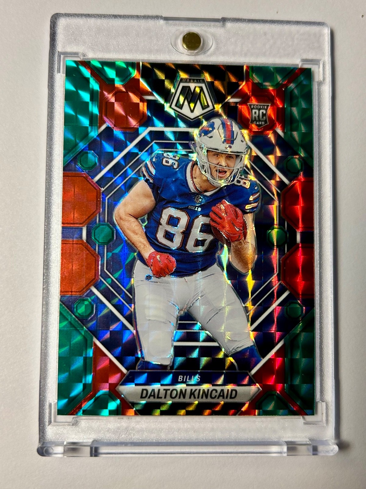 Dalton Kincaid 2023 Panini Mosaic Rookie #305 Choice Red & Green Prizm (RC)