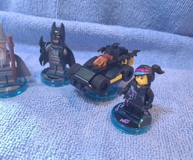 LEGO Dimensions Minifigure & Toy Tag Lot &ndash; Batman Gandalf Wyldstyle Batmobile