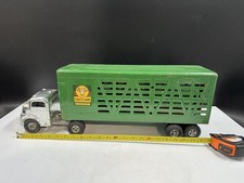 1950s-60 s Structo Cattle Farms Metal Toy Tru...