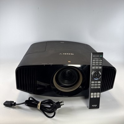 Sony VPL-VW675ES Native 4K HDR SXRD Home Theater Projector With Remote & Cable
